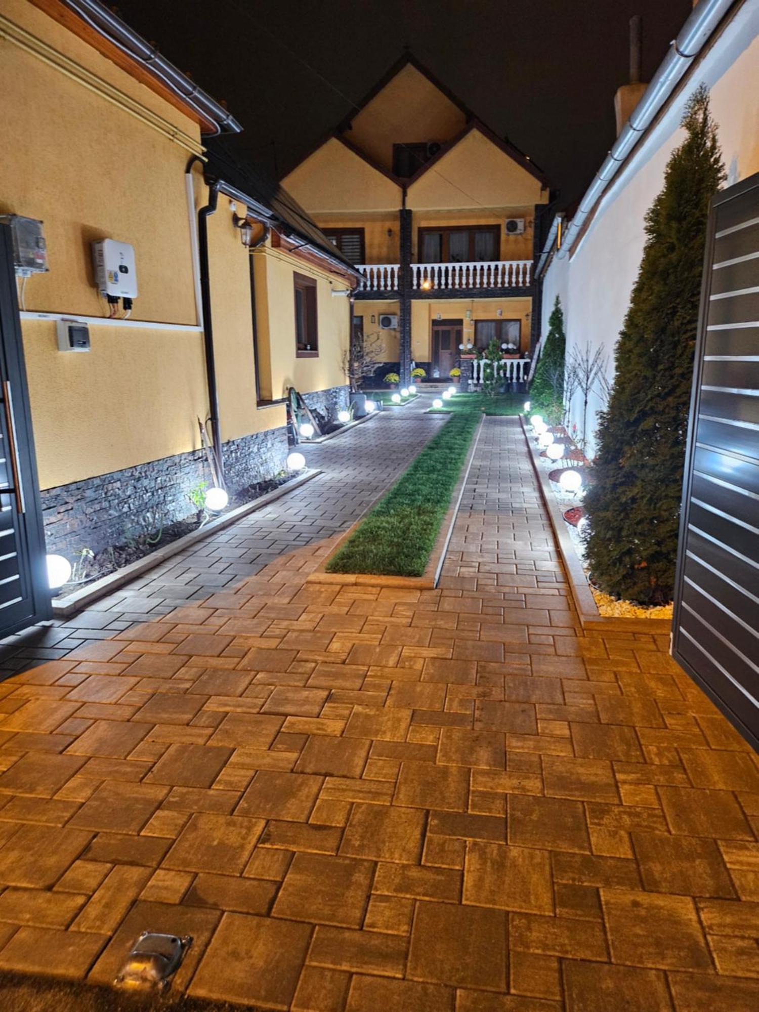 Cory'S House Apartment Sibiu Exterior photo