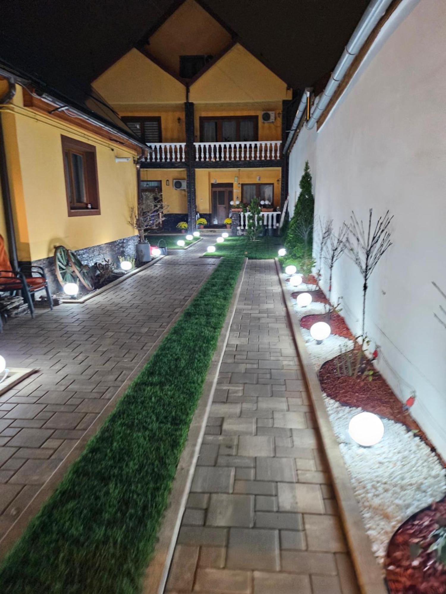 Cory'S House Apartment Sibiu Exterior photo